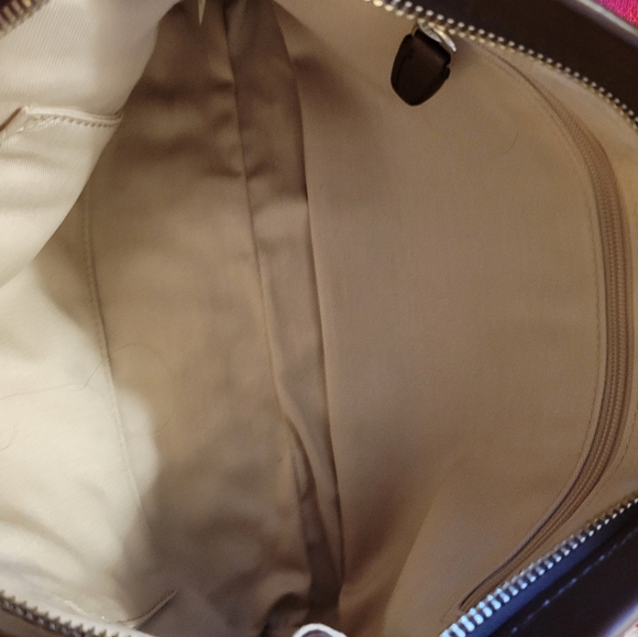 Coach Legacy Clutch in Brown leather. - Picture 4 of 5